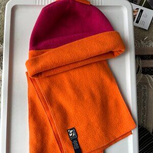 Vintage Gap Regular sized Medium Scarf and Hat set